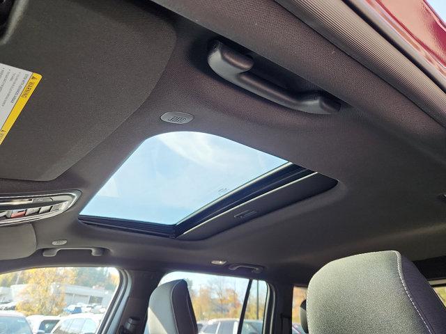 new 2025 Jeep Grand Cherokee car, priced at $44,170