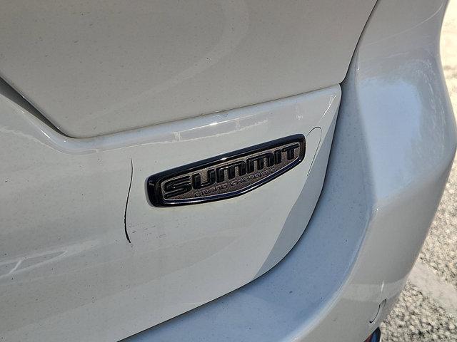 new 2025 Jeep Grand Cherokee car, priced at $63,985