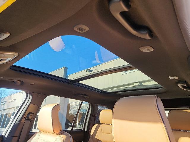 new 2025 Jeep Grand Cherokee car, priced at $63,985