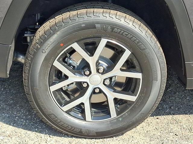 new 2025 Jeep Grand Cherokee L car, priced at $52,110