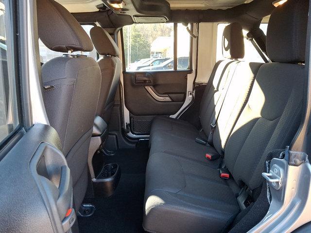 used 2015 Jeep Wrangler Unlimited car, priced at $17,400