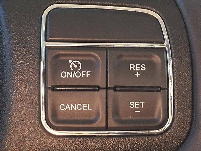 used 2015 Jeep Wrangler Unlimited car, priced at $17,400