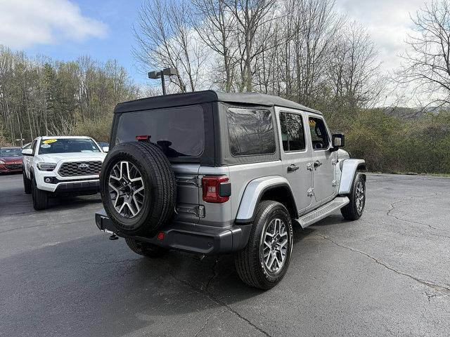 used 2019 Jeep Wrangler Unlimited car, priced at $27,414