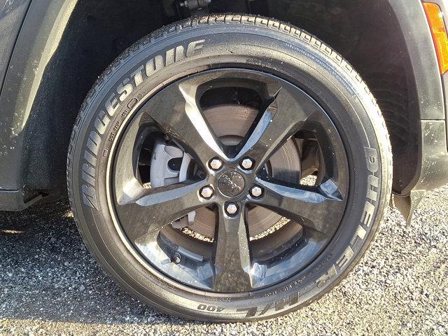 used 2023 Jeep Grand Cherokee L car, priced at $32,400