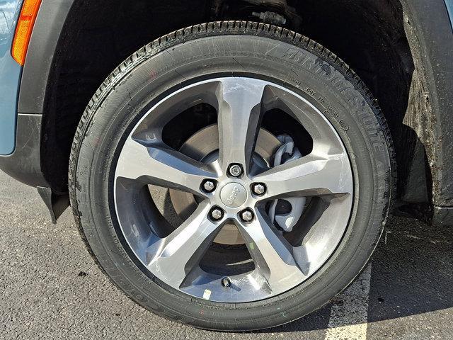 new 2026 Jeep Grand Cherokee car, priced at $47,615