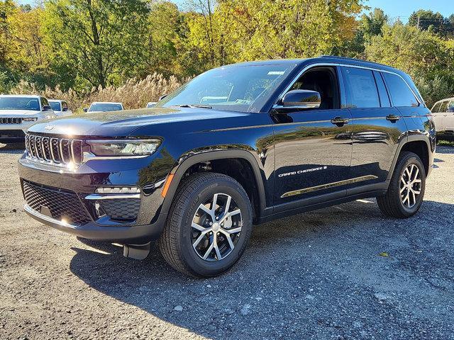 new 2025 Jeep Grand Cherokee car, priced at $47,495