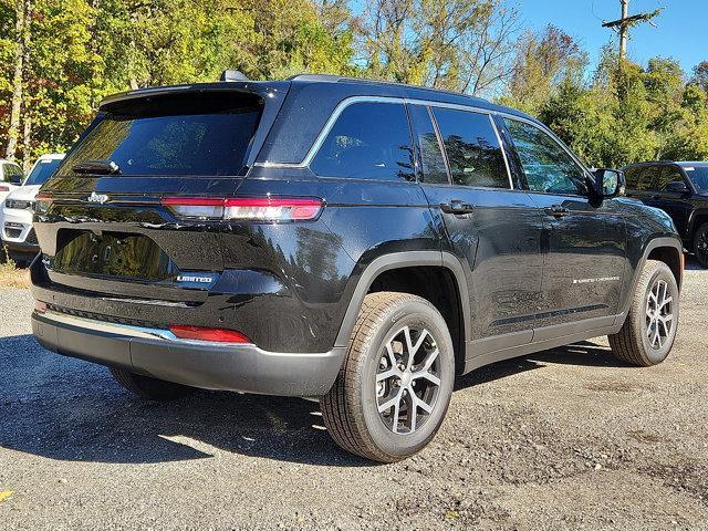 new 2025 Jeep Grand Cherokee car, priced at $47,495