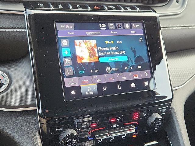 used 2023 Jeep Grand Cherokee car, priced at $32,414