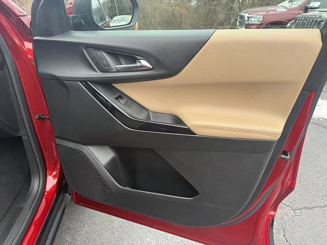 used 2025 Chevrolet Equinox car, priced at $33,777