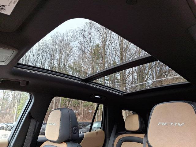 used 2025 Chevrolet Equinox car, priced at $33,410