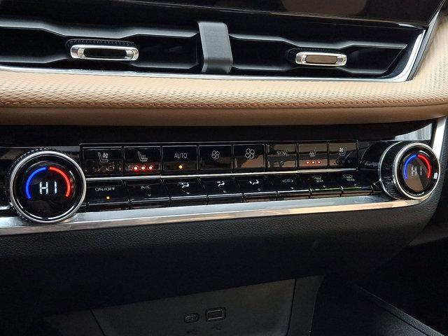 used 2025 Chevrolet Equinox car, priced at $33,410