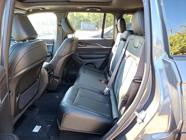 new 2025 Jeep Grand Cherokee car, priced at $51,005