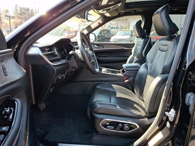 used 2022 Jeep Grand Cherokee car, priced at $33,887