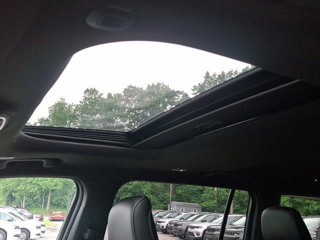 new 2025 Jeep Grand Cherokee L car, priced at $50,375