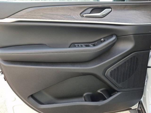 new 2026 Jeep Grand Cherokee car, priced at $47,655