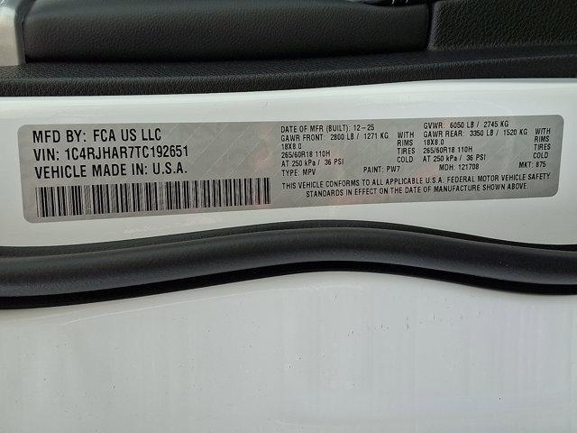 new 2026 Jeep Grand Cherokee car, priced at $47,655