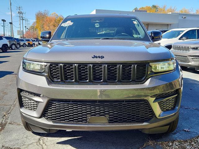 used 2025 Jeep Grand Cherokee car, priced at $36,510