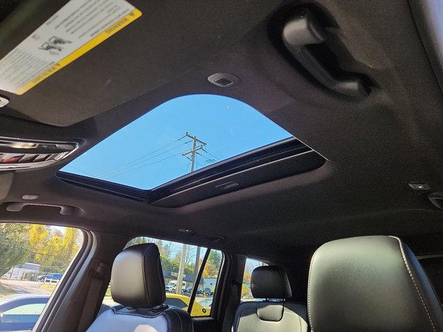 used 2025 Jeep Grand Cherokee car, priced at $36,510