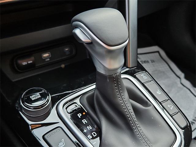 used 2025 Kia Seltos car, priced at $24,699