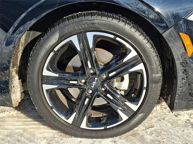 used 2024 Kia K5 car, priced at $25,999