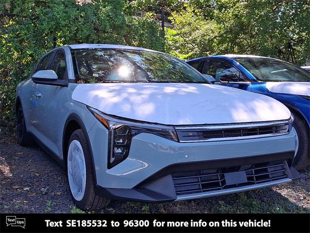 new 2025 Kia K4 car, priced at $25,485