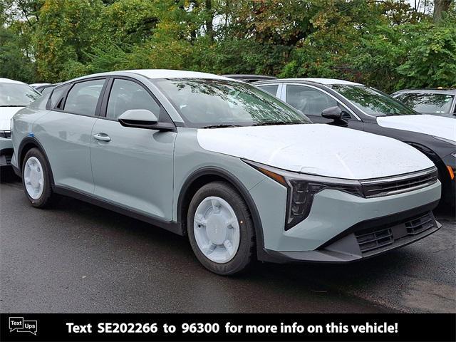 new 2025 Kia K4 car, priced at $24,500