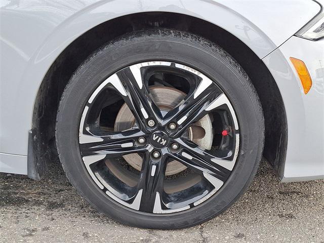 used 2021 Kia K5 car, priced at $22,999