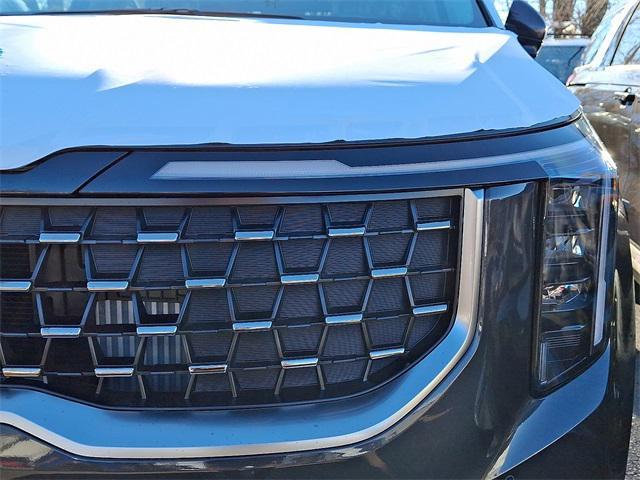 new 2026 Kia Carnival Hybrid car, priced at $50,060