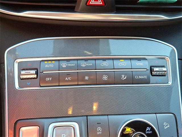 used 2022 Hyundai Santa Fe car, priced at $20,999