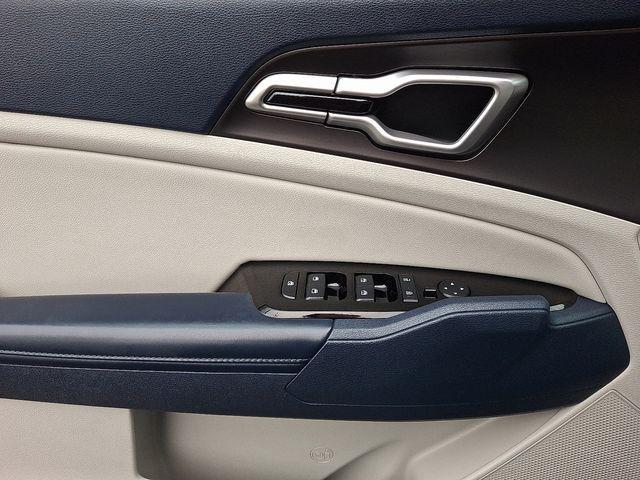 used 2024 Kia Sportage Hybrid car, priced at $24,699