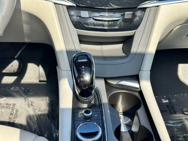 used 2024 Cadillac XT6 car, priced at $48,812