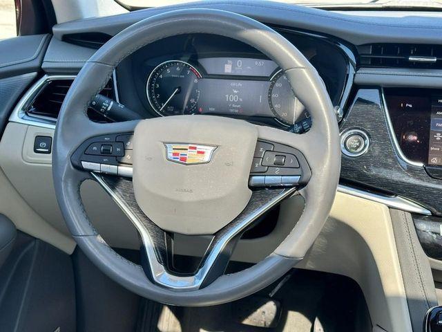 used 2024 Cadillac XT6 car, priced at $48,812