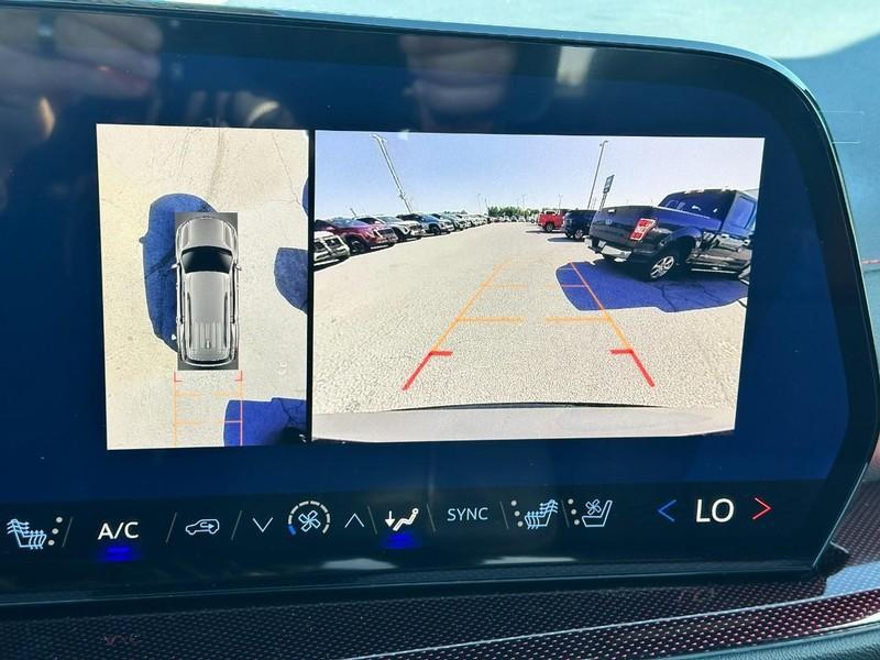 new 2026 Chevrolet Traverse car, priced at $53,448