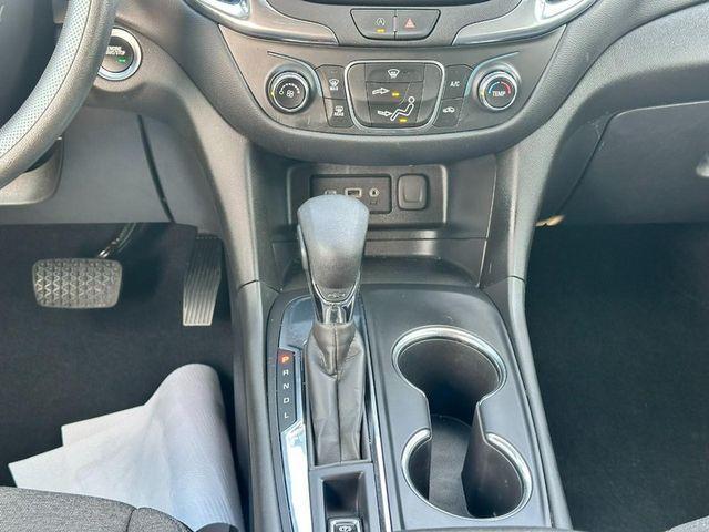 used 2023 Chevrolet Equinox car, priced at $24,412