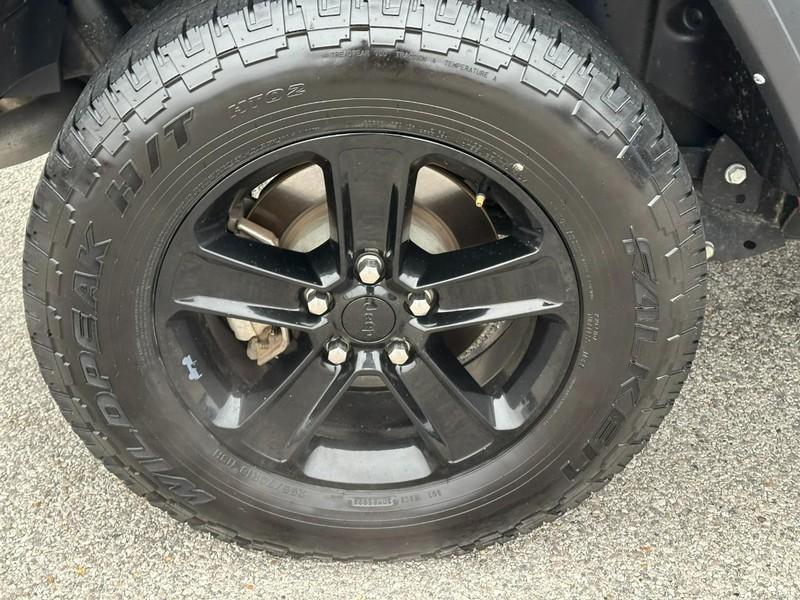 used 2021 Jeep Wrangler Unlimited car, priced at $28,000