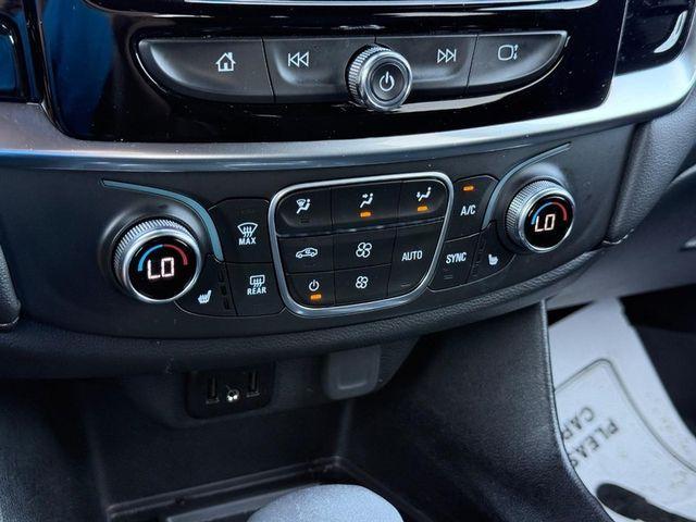 used 2023 Chevrolet Traverse car, priced at $33,612