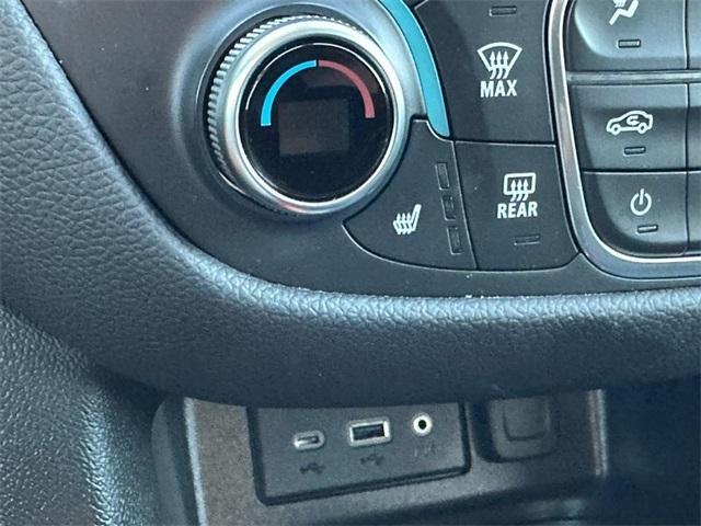 used 2024 Chevrolet Equinox car, priced at $25,444