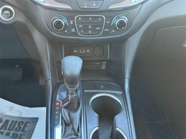 used 2024 Chevrolet Equinox car, priced at $25,444