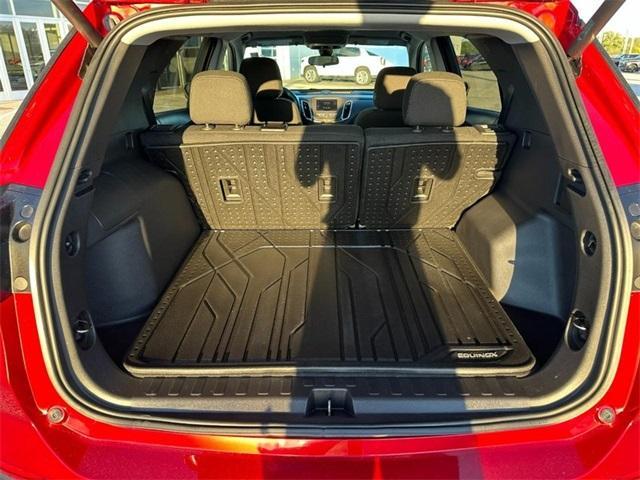 used 2024 Chevrolet Equinox car, priced at $25,444