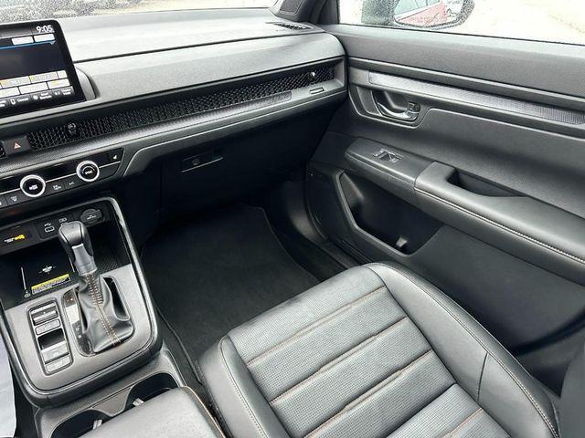 used 2025 Honda CR-V Hybrid car, priced at $36,812
