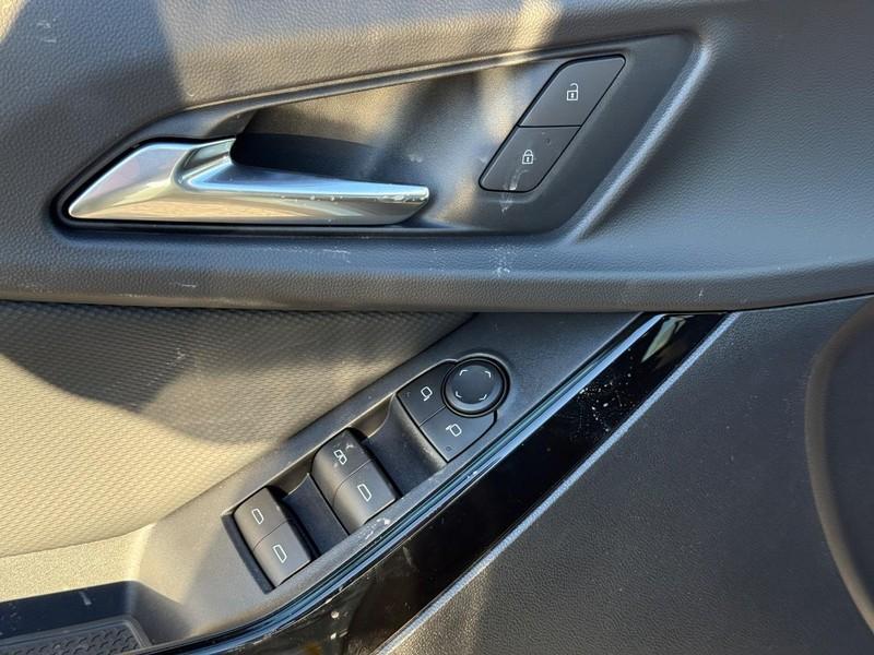 new 2026 Chevrolet Equinox car, priced at $27,620