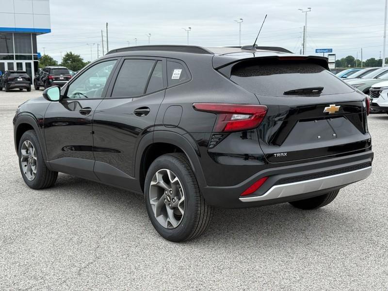 new 2026 Chevrolet Trax car, priced at $22,638