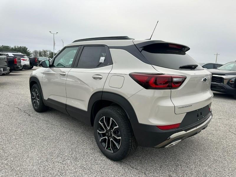 new 2026 Chevrolet TrailBlazer car, priced at $27,610