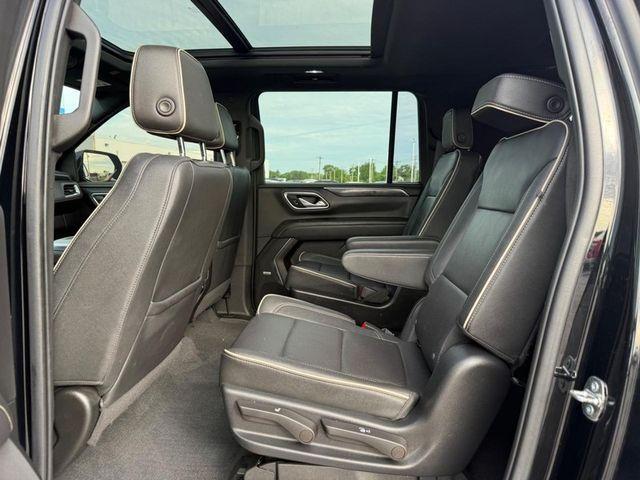 used 2022 GMC Yukon XL car, priced at $47,512