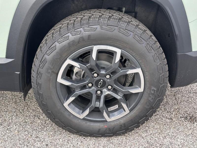 new 2026 Chevrolet Equinox car, priced at $34,715