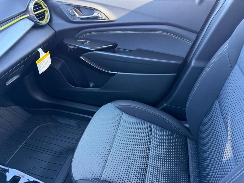 new 2026 Chevrolet Trax car, priced at $26,300