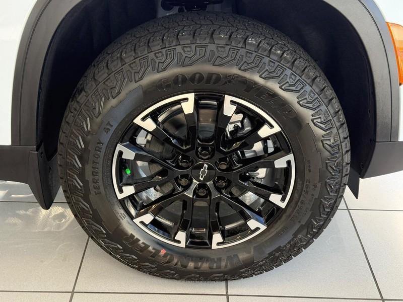 new 2026 Chevrolet Traverse car, priced at $53,873