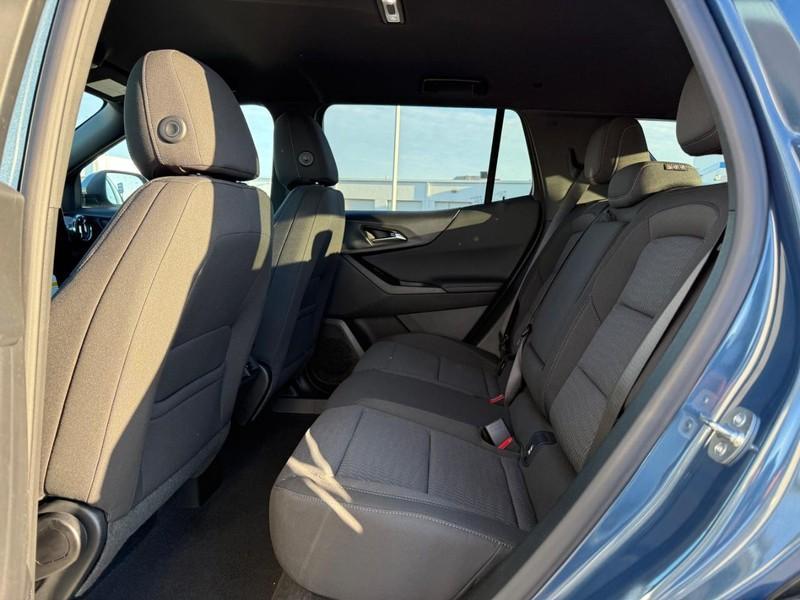 new 2026 Chevrolet Equinox car, priced at $27,620