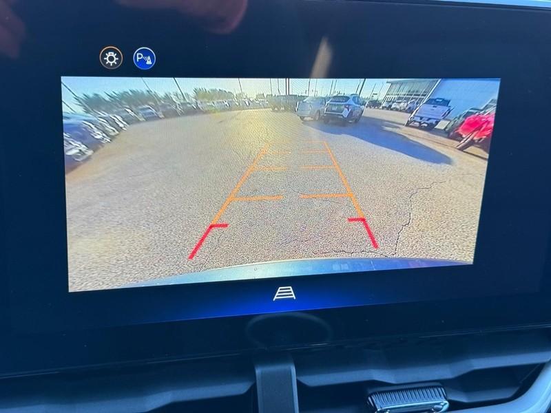 new 2026 Chevrolet Equinox car, priced at $27,620