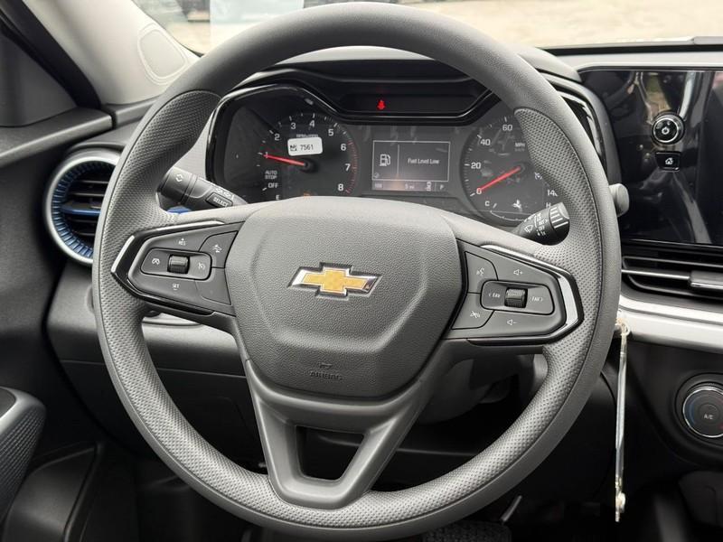 new 2026 Chevrolet Trax car, priced at $22,888